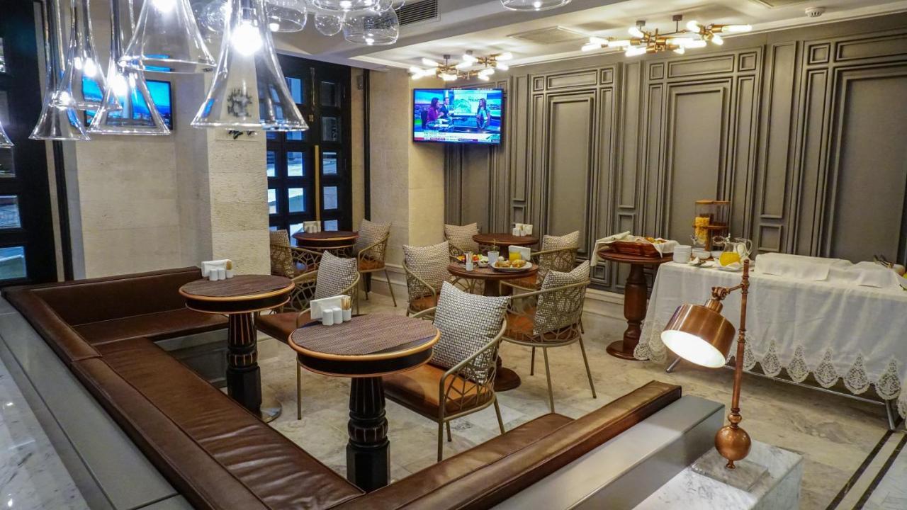 Maroon Tomtom Hotel อิสตันบูล ภายนอก รูปภาพ